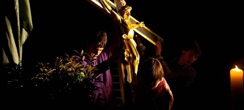 Cầu nguyện Đàng Thánh Giá với thánh Mai Thiên Lộc