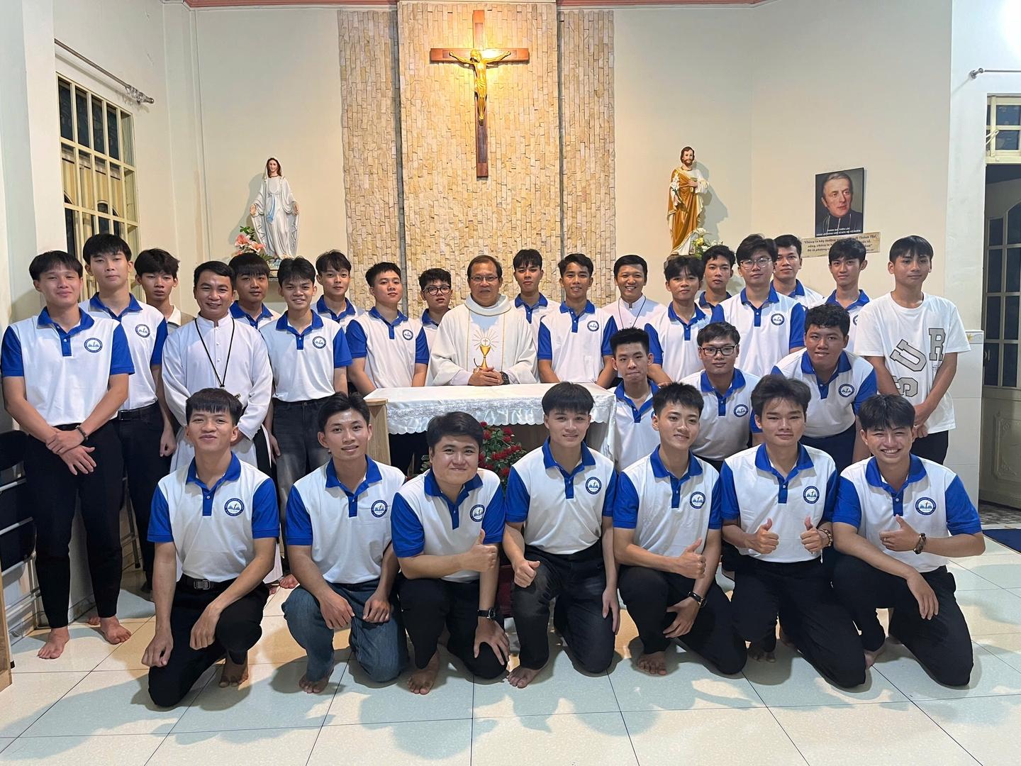 Cùng nhau lớn lên trong tri thức, đức tin và tình huynh đệ